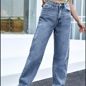 SOLD✨ Boyfriend Jeans